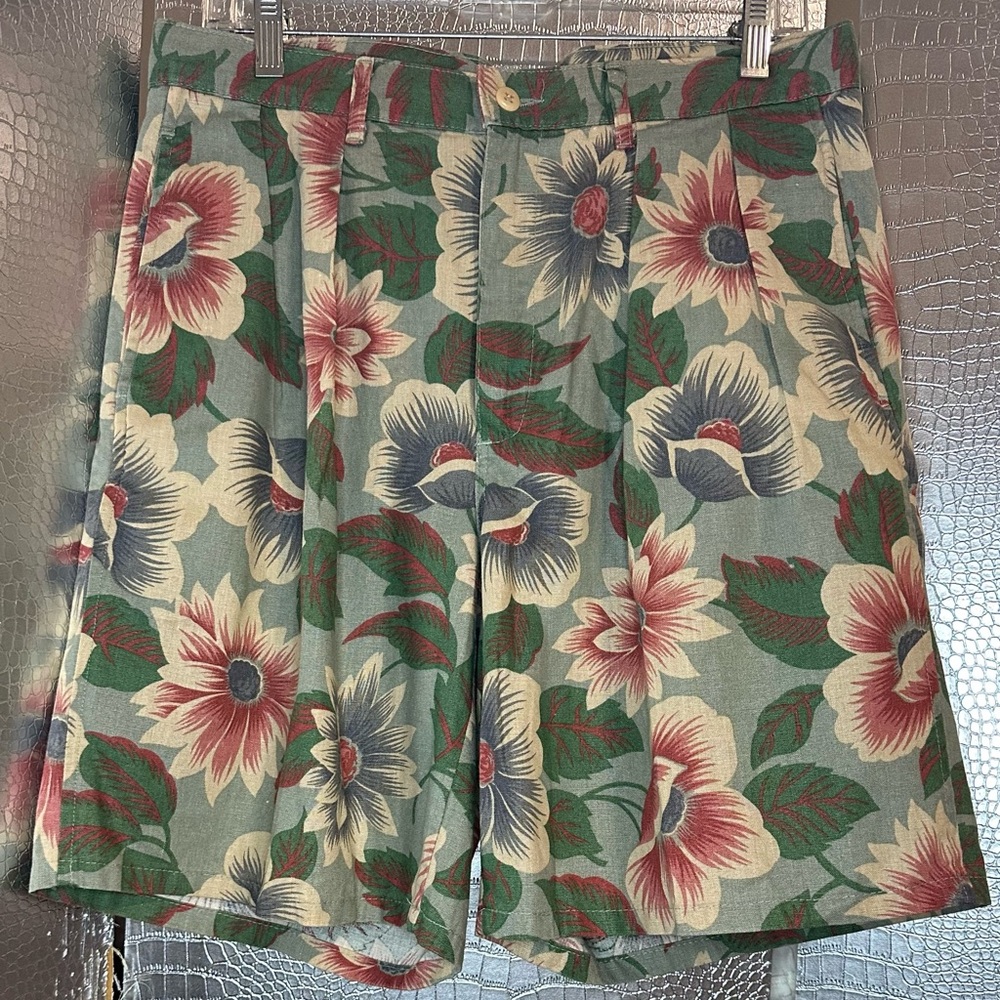 Ralph Lauren Green Floral Print Flat Front Men’s Shorts